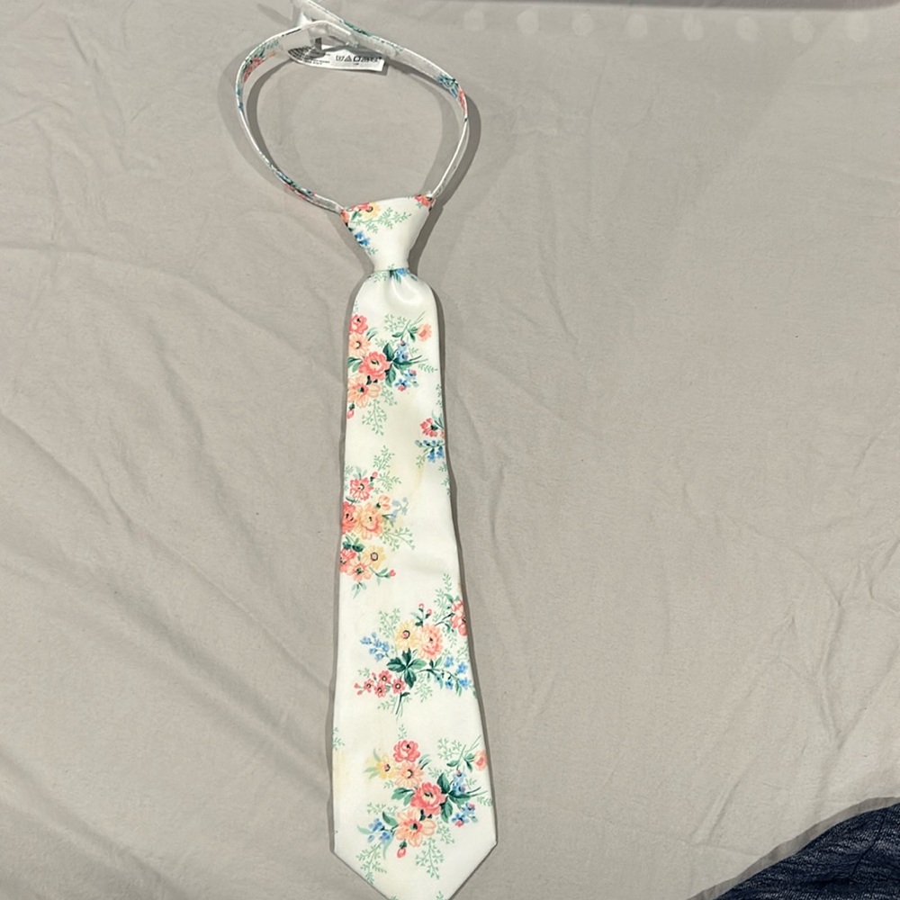 Floral Janie and Jack toddler tie- age 2- 5